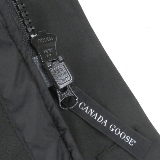 CANADA GOOSE Down jacket 3438JM Outer: 85% polyester, Outer: 15% cotton, Lining: 100% nylon, Filling: 80% down, Filling: 20% feather black Jasper Parka mens S Used Authentic