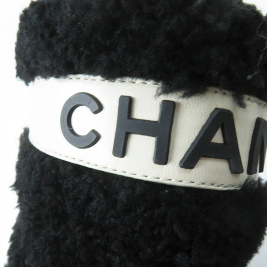 CHANEL short boots G34080 Main: Mouton, Part: Leather Black White Women 35 Used Authentic
