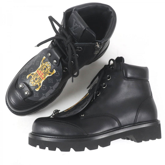 LOUIS VUITTON boots leather black Oberkampf Line 8
