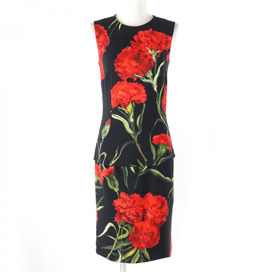 DOLCE&GABBANA setup Outer: 100% viscose, Lining: 97% polyester, Lining: 3% elastane Black Red Green type Women 38 Used Authentic