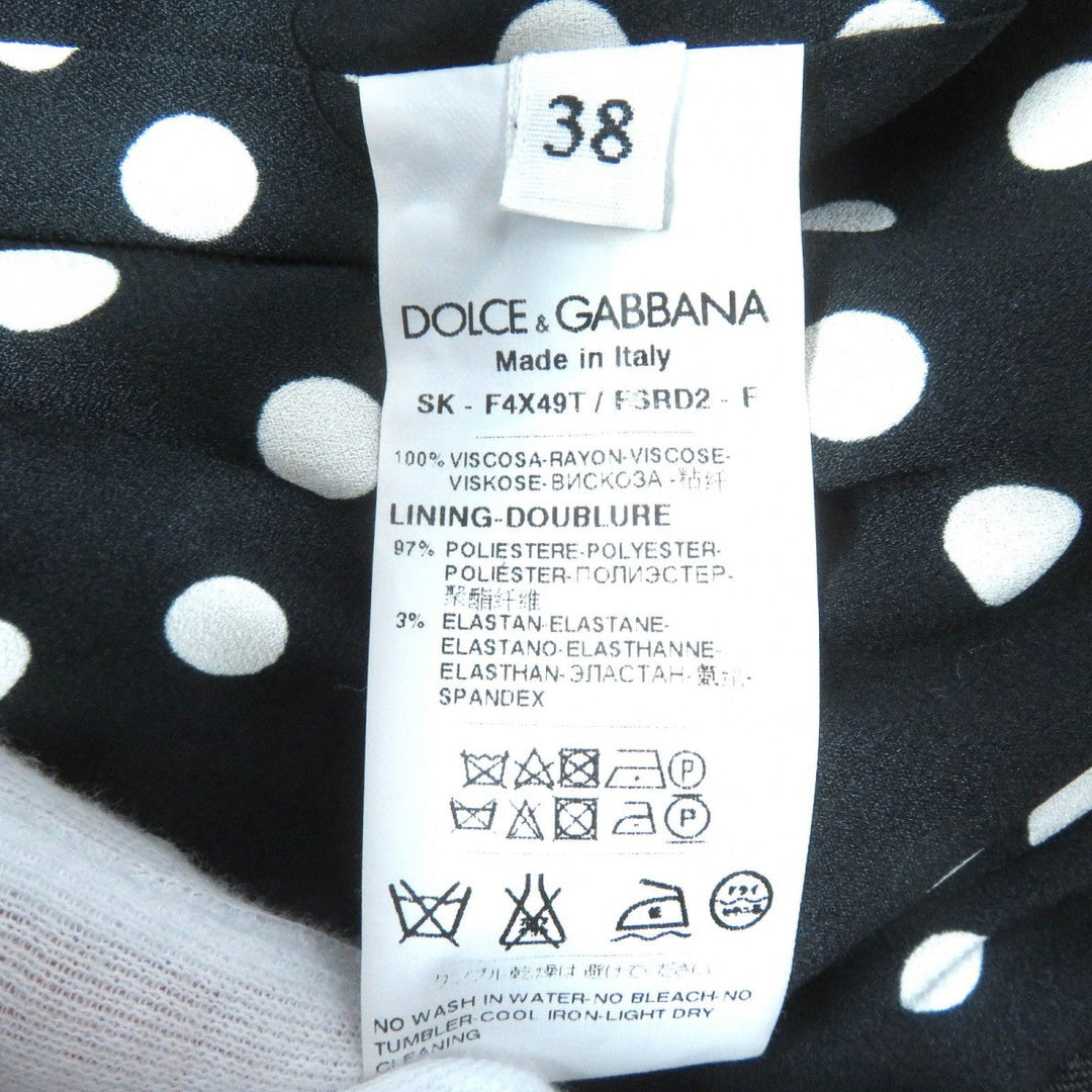 DOLCE&GABBANA setup Outer: 100% viscose, Lining: 97% polyester, Lining: 3% elastane Black Red Green type Women 38 Used Authentic