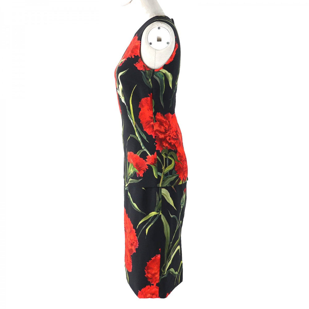 DOLCE&GABBANA setup Outer: 100% viscose, Lining: 97% polyester, Lining: 3% elastane Black Red Green type Women 38 Used Authentic