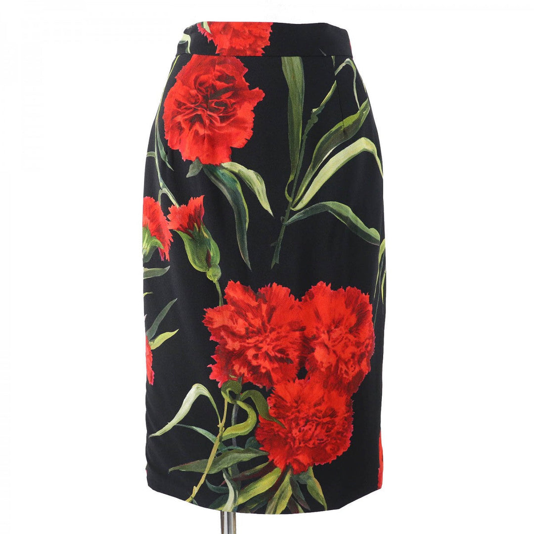 DOLCE&GABBANA setup Outer: 100% viscose, Lining: 97% polyester, Lining: 3% elastane Black Red Green type Women 38 Used Authentic