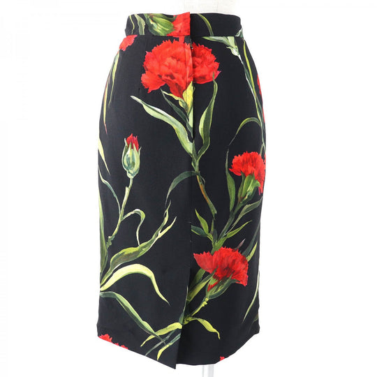 DOLCE&GABBANA setup Outer: 100% viscose, Lining: 97% polyester, Lining: 3% elastane Black Red Green type Women 38 Used Authentic