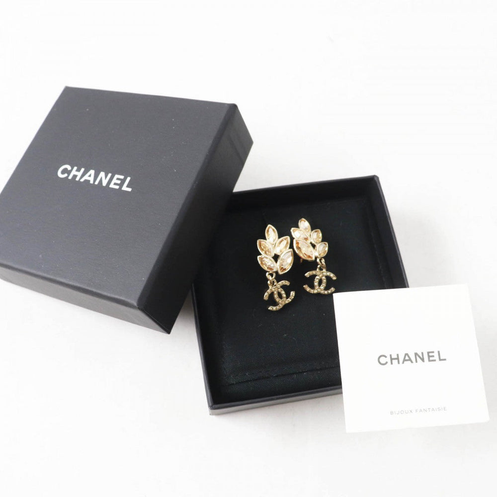 CHANEL Earring B22K Gold Plated gold Rhinestone Bijou Leaf COCO Mark Women Used Authentic