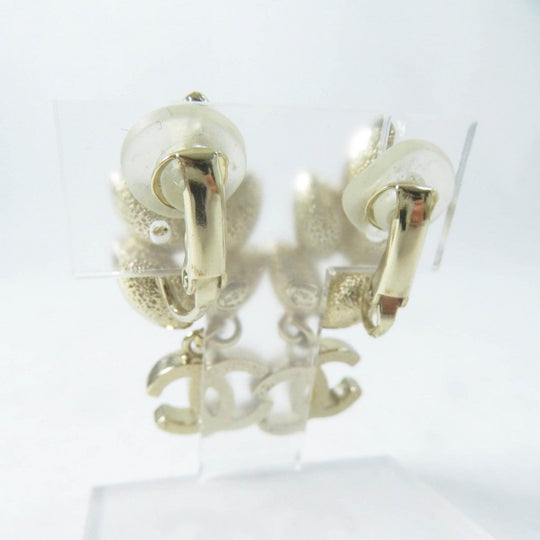 CHANEL Earring B22K Gold Plated gold Rhinestone Bijou Leaf COCO Mark Women Used Authentic