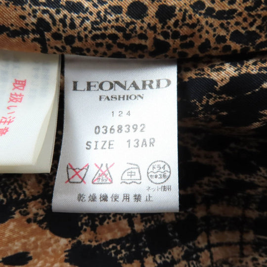 LEONARD FASHION coat 0368392 Outer: 70% Angora, Outer: 30% Wool, Lining: 100% Silk, Part: 100% Polyester black Women 13 Used Authentic