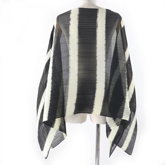 PLEATS PLEASE poncho PP52-AD311 polyester Black Ivory