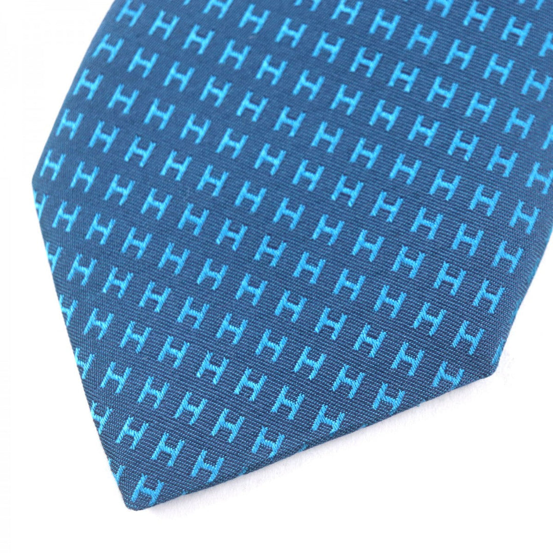 HERMES tie silk Navy blue Cravat Fasone
