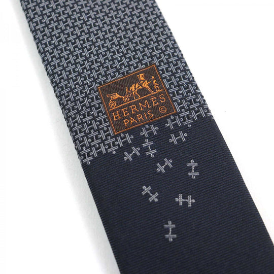 HERMES tie 659229T Main: 100% silk Navy type all-over pattern mens Used Authentic