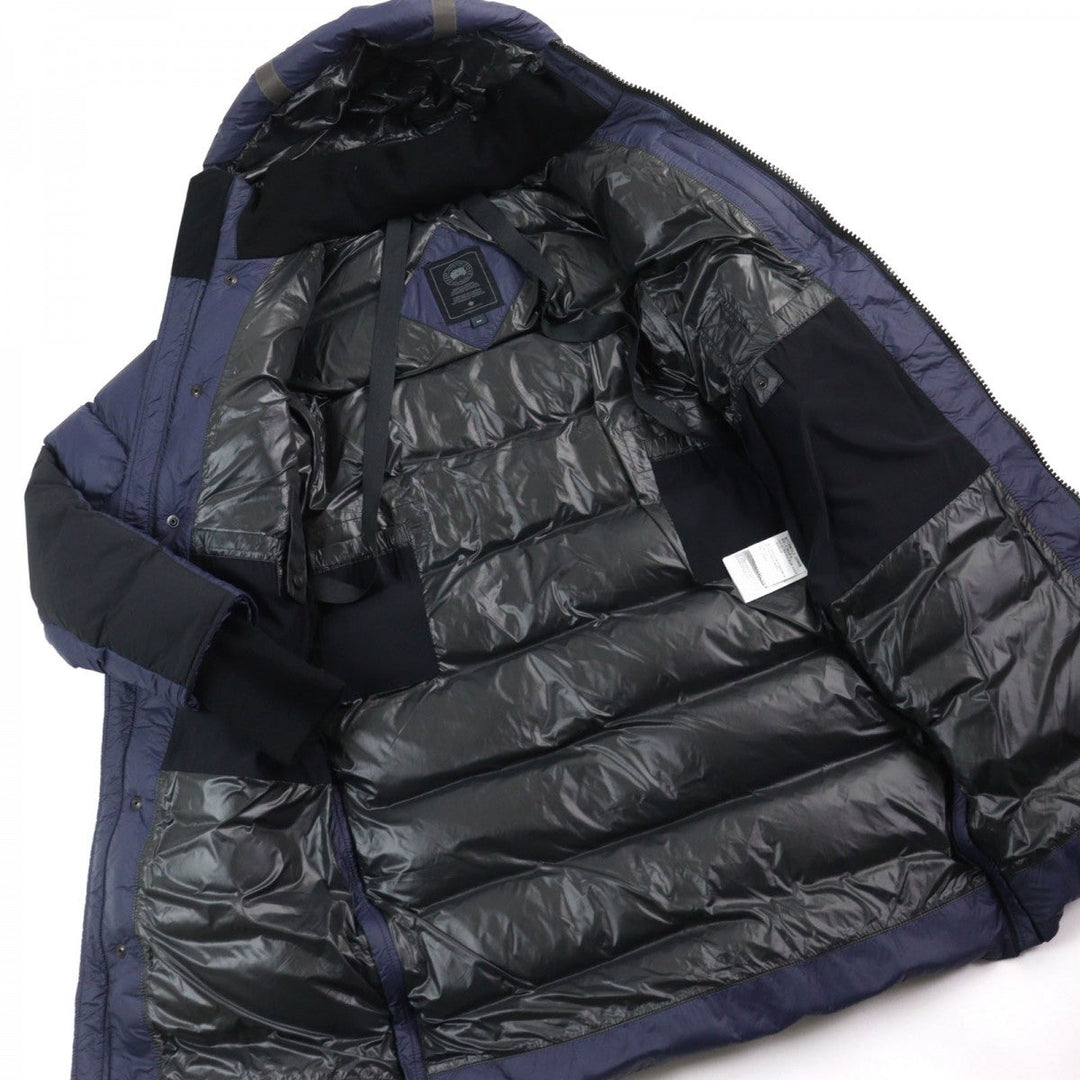CANADA GOOSE down coat 2608MB Outer: 100% nylon, Lining: 100% nylon, Part: 96% acrylic, Part: 4% polyurethane, Filling: 90% down Navy black WARWICK PARKA mens S Used Authentic