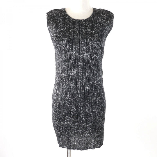 PLEATS PLEASE one piece PP83-JT182 Main: 100% polyester Black Grey Women 3 Used Authentic