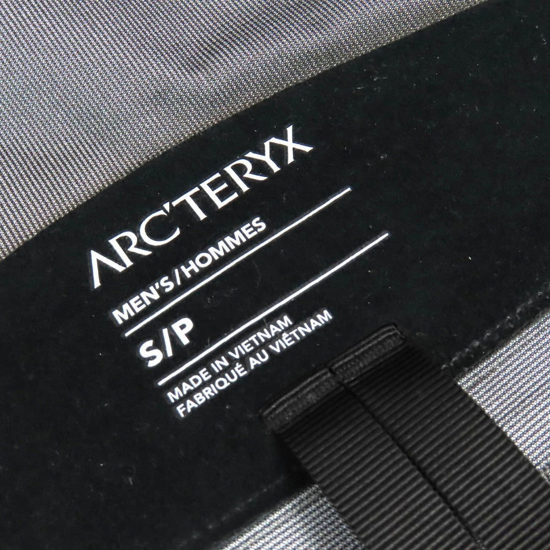 ARC'TERYX Mountain Hoodie X000007301 nylon black BETA LT JACKET mens S Used Authentic