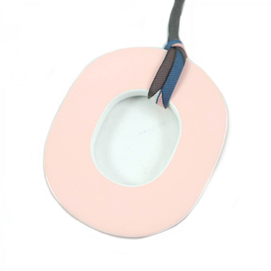 HERMES Necklace Main: Buffalo horn, Main: Lacquer wood, Part: Silk pink Ism Pigman mens Used Authentic
