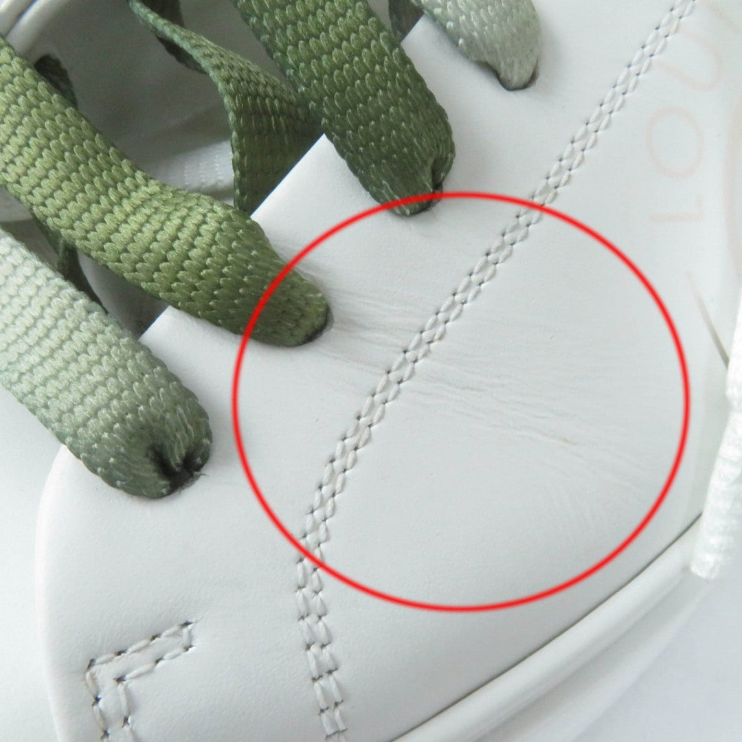 LOUIS VUITTON Low cut sneakers leather white timeout line 37.5