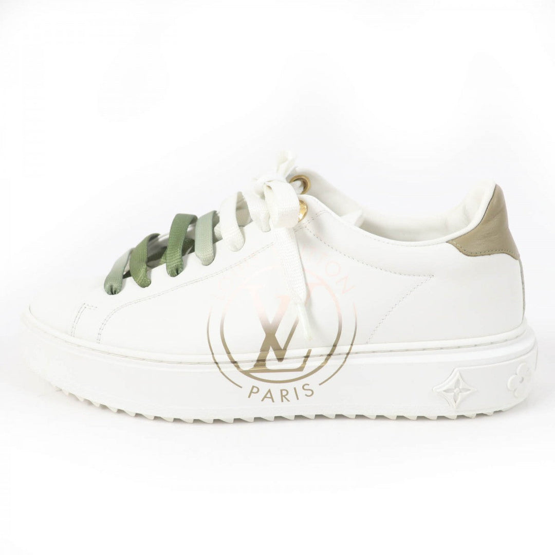 LOUIS VUITTON Low cut sneakers leather white timeout line 37.5