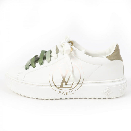 LOUIS VUITTON Low cut sneakers leather white timeout line 37.5