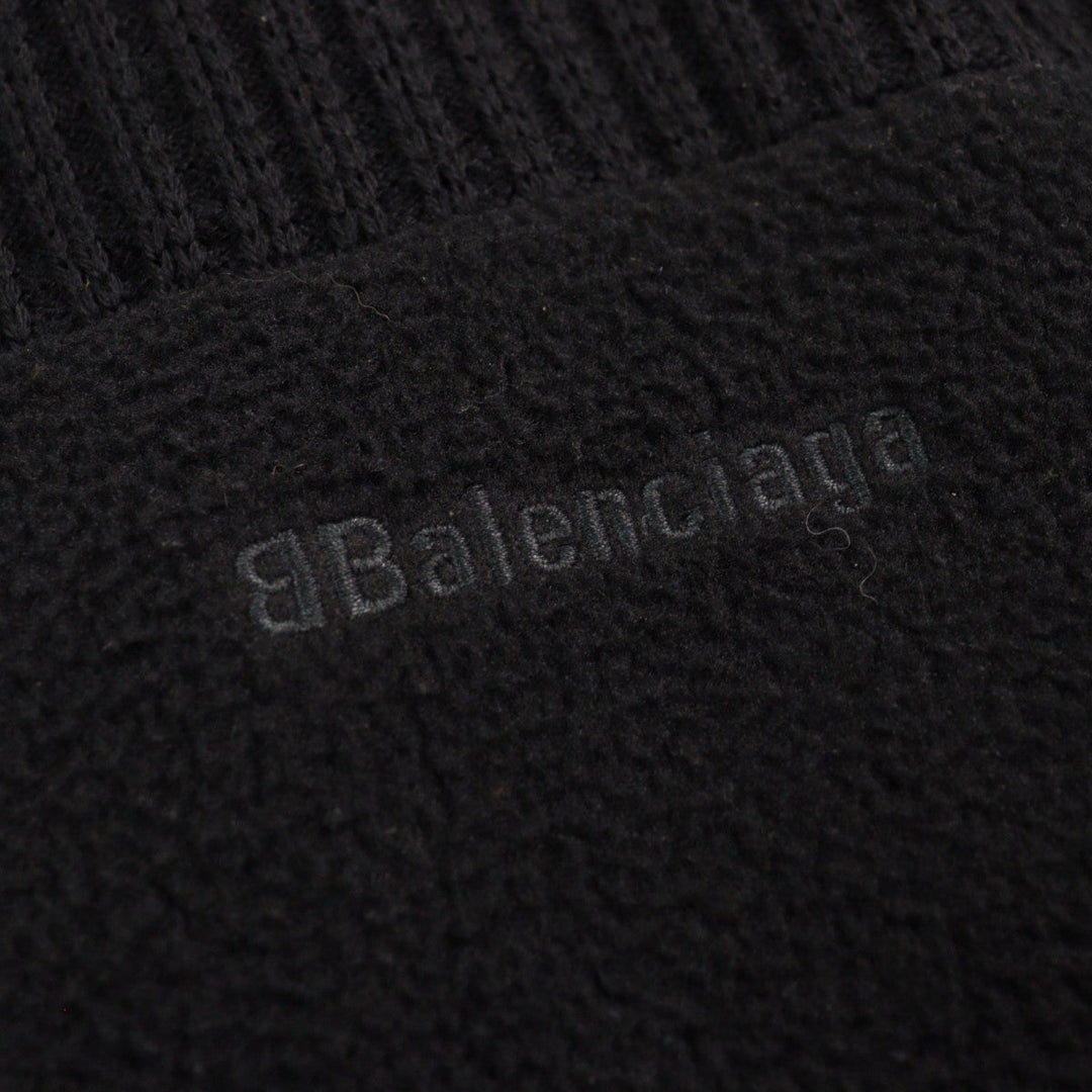 BALENCIAGA knit 641734 Outer material: 97% wool, Outer material: 2% nylon, Outer material: 1% polyurethane, Outer material: 100% polyester, Part: 100% polyester Black White mens XS Used Authentic