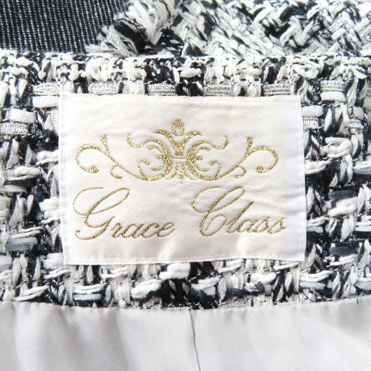 GRACE Class coat Outer material: 33% acrylic, 28% cotton, 14% nylon, 10% polyester, 6% rayon White black Women 36 Used Authentic