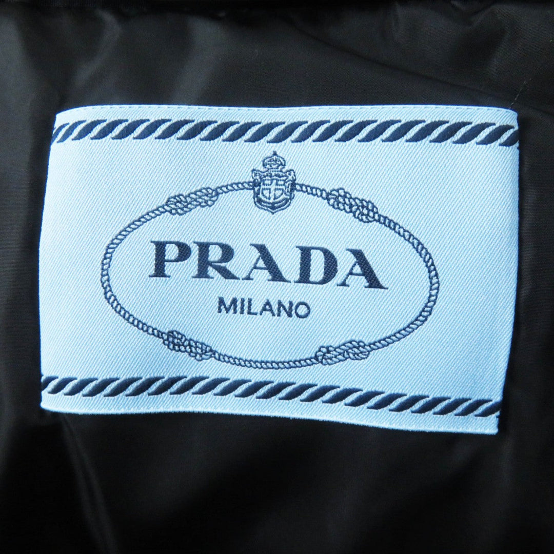 PRADA Down jacket 29L805 Main: Polyamide (Nylon) 100%, Fur: , Sleeve lining: Rayon 100%, Filling: Down 90%, Filling: Feather 10% black Women 36 Used Authentic
