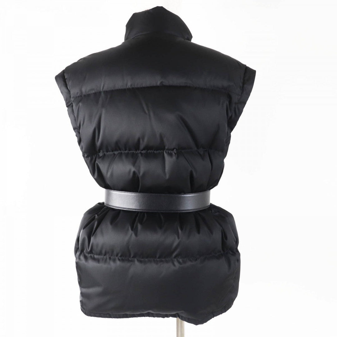 PRADA Down jacket 29L805 Main: Polyamide (Nylon) 100%, Fur: , Sleeve lining: Rayon 100%, Filling: Down 90%, Filling: Feather 10% black Women 36 Used Authentic