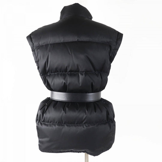PRADA Down jacket 29L805 Main: Polyamide (Nylon) 100%, Fur: , Sleeve lining: Rayon 100%, Filling: Down 90%, Filling: Feather 10% black Women 36 Used Authentic