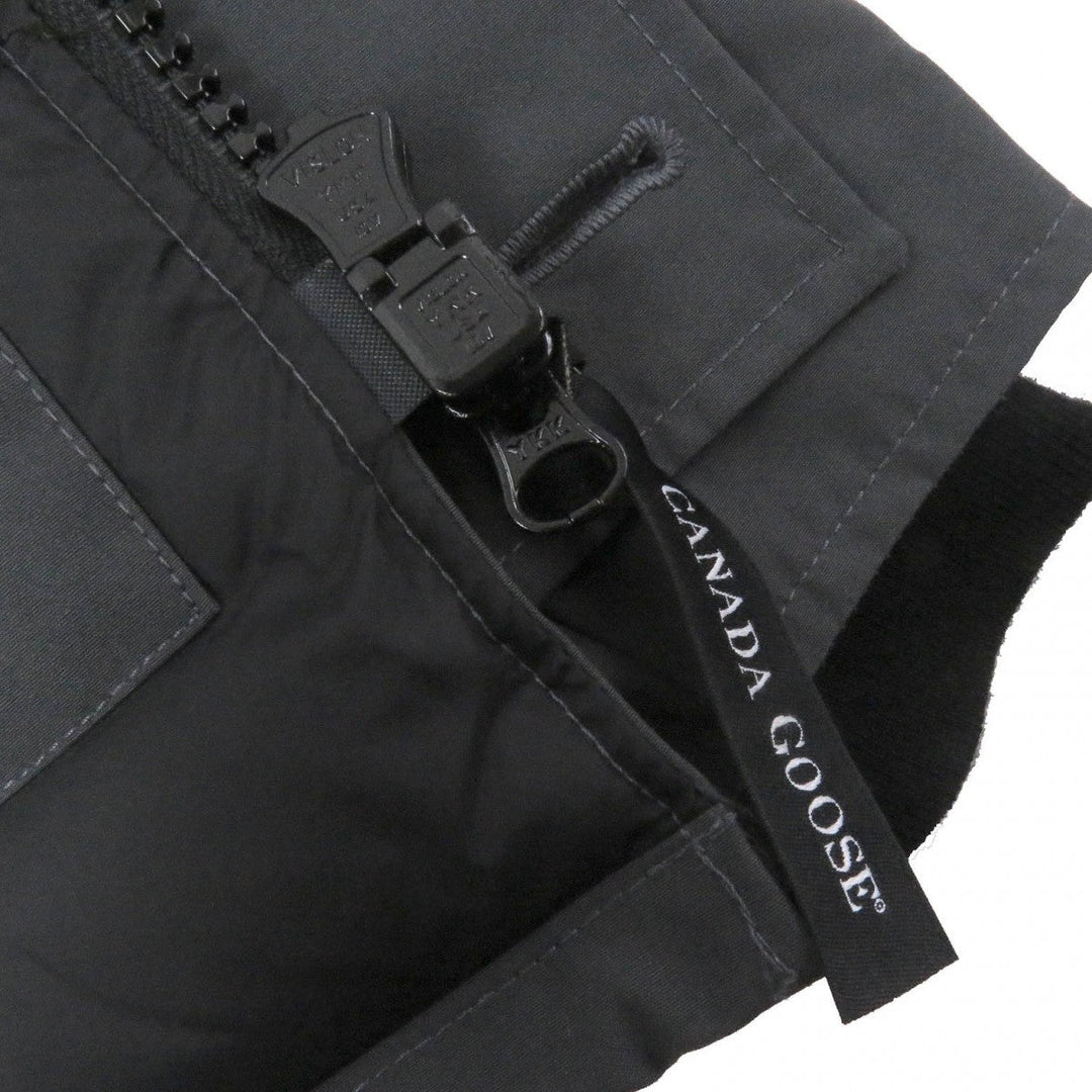 CANADA GOOSE Down jacket 3426MA Main: 85% polyester, Main: 15% cotton, Lining: 100% nylon, Filling: 80% down, Filling: 20% feather gray CHATEAU PARKA mens S Used Authentic