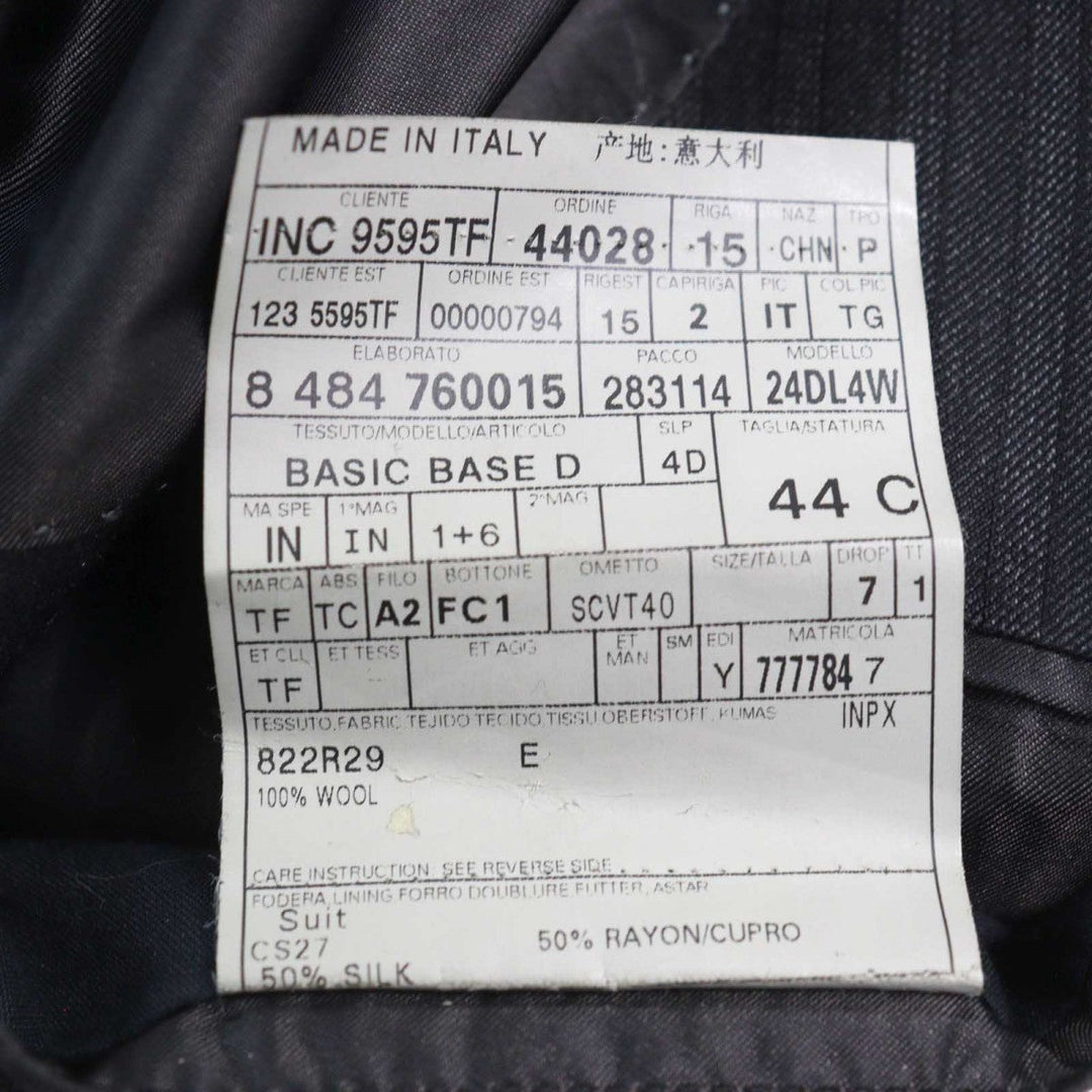 TOM FORD suit 24DL4W Outer: 100% wool, Lining: 50% silk, Lining: 50% rayon Grey Stripe Pattern WINDSOR Windsor mens 44 Used Authentic