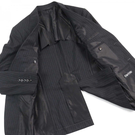 TOM FORD suit 24DL4W Outer: 100% wool, Lining: 50% silk, Lining: 50% rayon Grey Stripe Pattern WINDSOR Windsor mens 44 Used Authentic