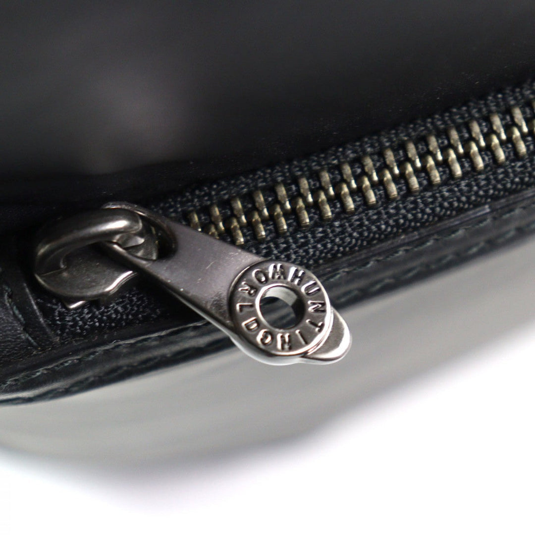 HUNTING WORLD Shoulder Bag Battling cross black