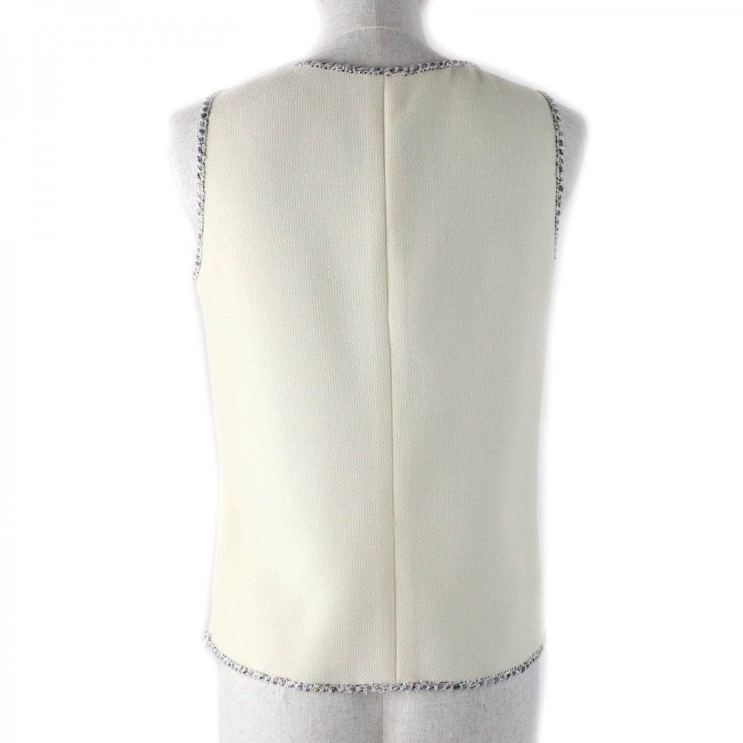 CHANEL Cut 05C P24999 Outer: 100% wool, Lining: 95% silk, Lining: 5% elastane off white Women 36 Used Authentic