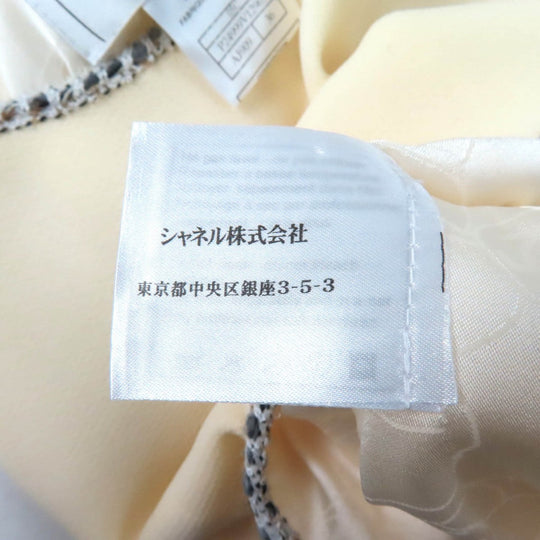 CHANEL Cut 05C P24999 Outer: 100% wool, Lining: 95% silk, Lining: 5% elastane off white Women 36 Used Authentic