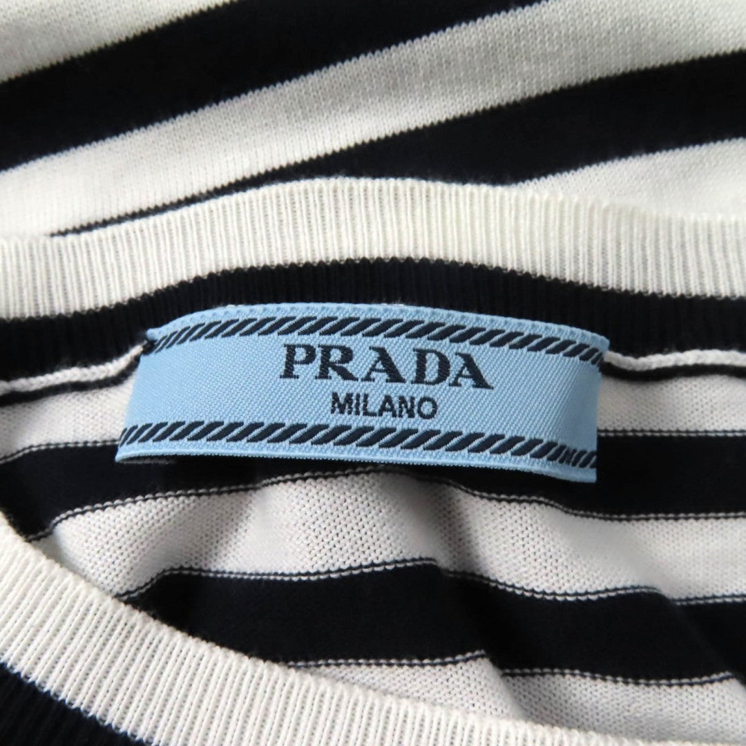 PRADA Short sleeve T-shirt P24V1D Main: 97% cotton, Main: 1% polyamide, Main: 1% elastane White Dark Navy Women 36 Used Authentic