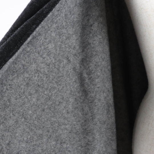 MONCLER poncho Main: 76% wool, 22% nylon, 2% other Charcoal gray MANTELLA Women Used Authentic