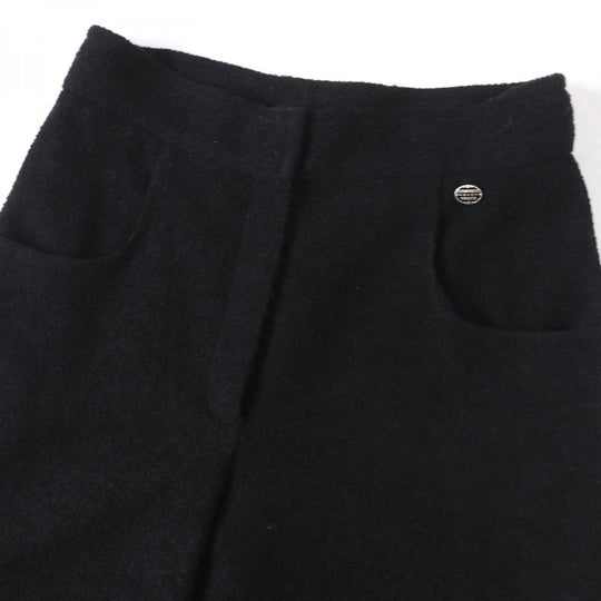 CHANEL Wide pants P54700V30847 Main: 94% wool, Main: 6% nylon, Lining: 100% silk black Women 38 Used Authentic