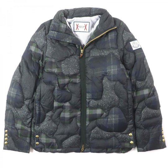 MONCLER GAMME BLEU Down jacket Nylon khaki zero
