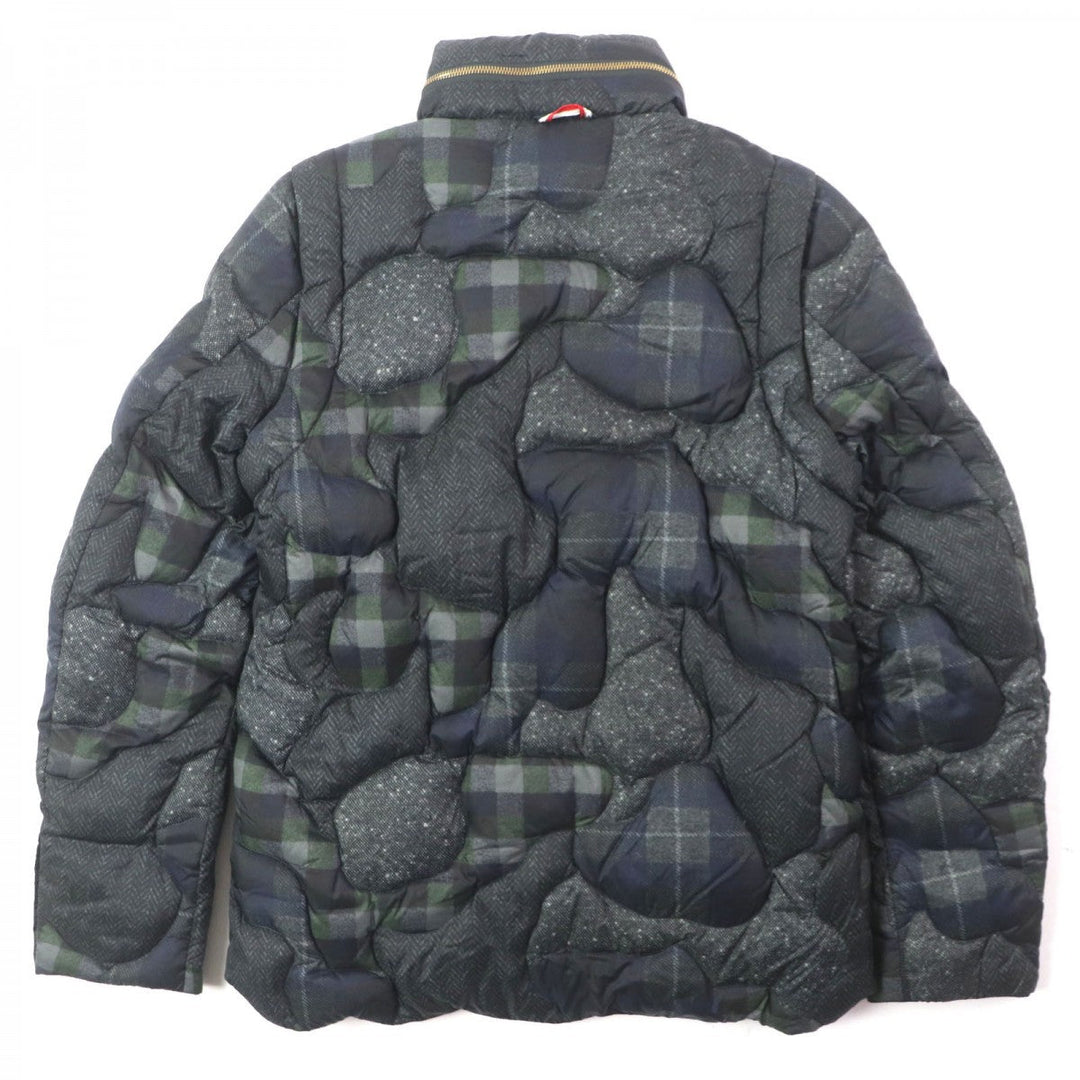 MONCLER GAMME BLEU Down jacket Nylon khaki zero