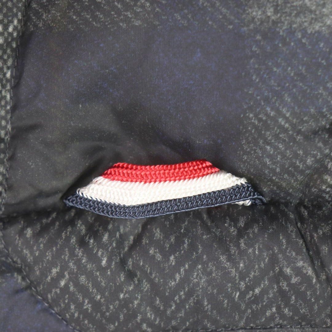 MONCLER GAMME BLEU Down jacket Nylon khaki zero