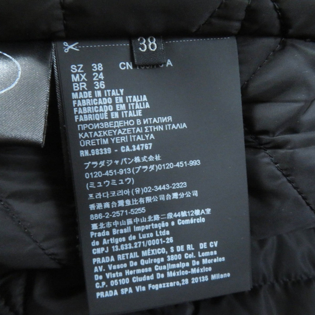 PRADA coat P594L Main: 55% virgin wool, Main: 45% cashmere, Lining: 100% recycled polyamide, Filling: 55% polyester, Filling: 45% recycled polyester black Women 38 Used Authentic