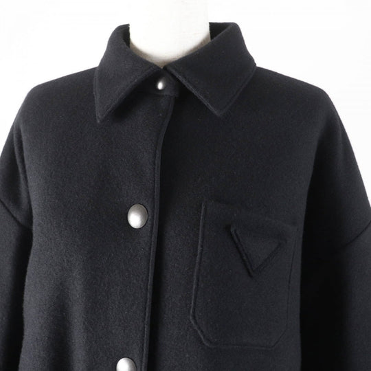 PRADA coat P594L Main: 55% virgin wool, Main: 45% cashmere, Lining: 100% recycled polyamide, Filling: 55% polyester, Filling: 45% recycled polyester black Women 38 Used Authentic