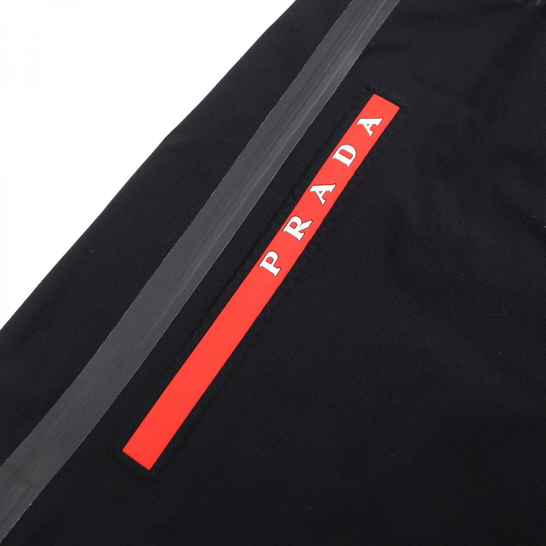 PRADA Shorts UB367 Outer: 67% polyamide, Outer: 33% elastane, Lining: 86% polyamide, Lining: 14% elastane black Stretch Re-Nylon Swimwear mens XS Used Authentic