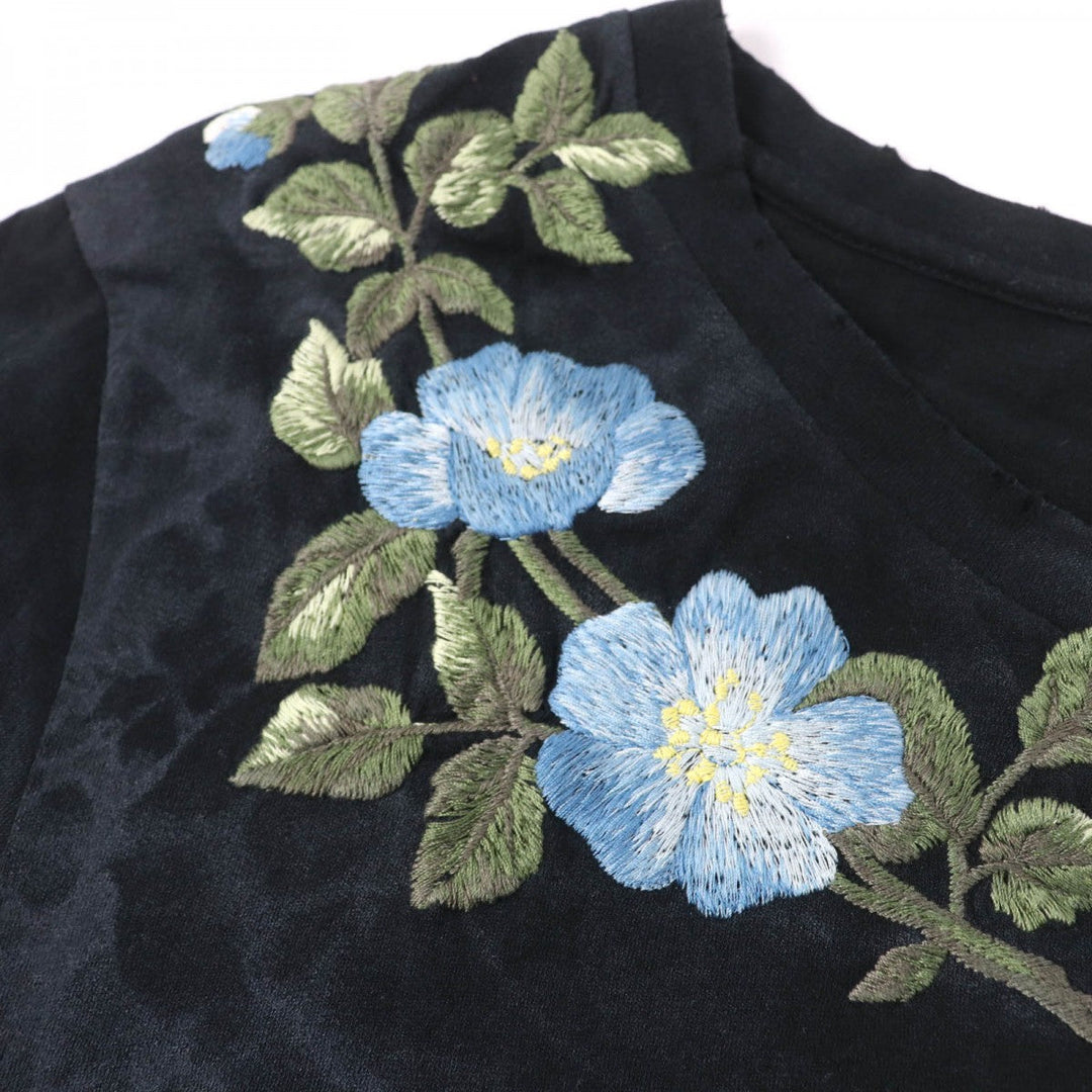 GUCCI Short sleeve T-shirt 457936 Main: 100% cotton, Part: 100% cotton, Part: 100% polyester black Floral Embroidery Tee mens S Used Authentic