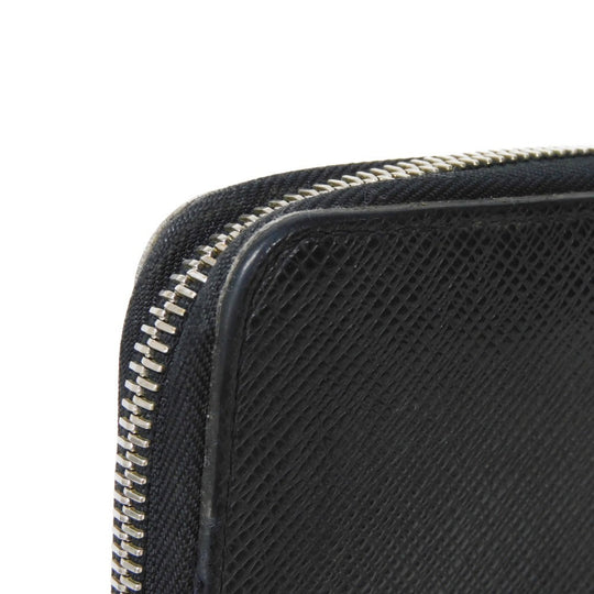 LOUIS VUITTON Long Wallet Purse M30056 Taiga leather (stamped) Noir Taiga Zippy Organizer NM