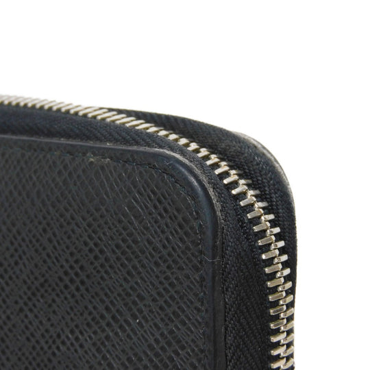 LOUIS VUITTON Long Wallet Purse M30056 Taiga leather (stamped) Noir Taiga Zippy Organizer NM