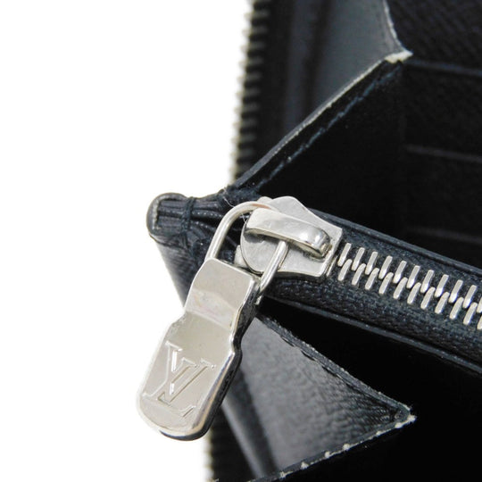 LOUIS VUITTON Long Wallet Purse M30056 Taiga leather (stamped) Noir Taiga Zippy Organizer NM