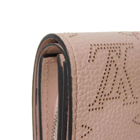 LOUIS VUITTON Bifold Wallet M62541 Mahina leather (stamped) Magnolia Monogram Mahina Portefeuille Iris Compact