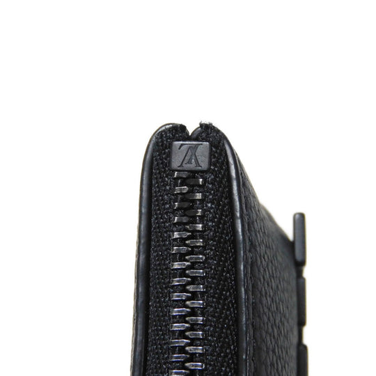 LOUIS VUITTON Coin case M81031 Grain leather (embossed) Noir LV Aerogram Card Key case Key holder Pochette Cle