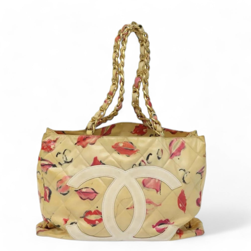 Chanel Chain Tote Bag Vinyl White CC Logo Quilted Pattern Women's Handbag