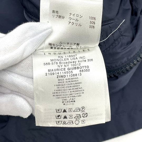 MONCLER Nylon jacket 4114505 Nylon Navy Logo patch LEVENS Levans mens 1 Used Authentic