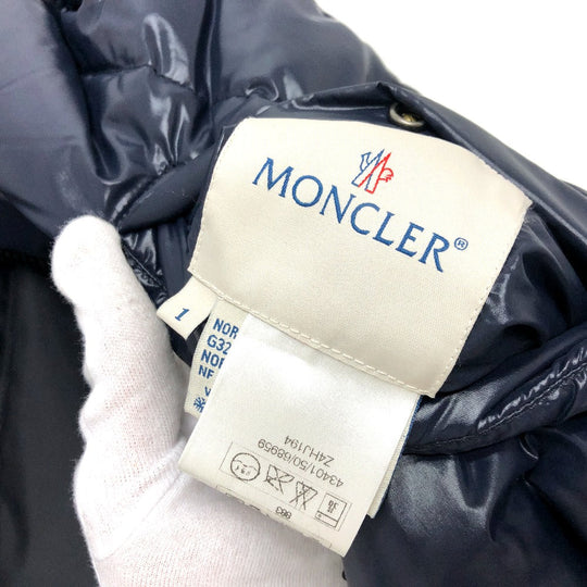 MONCLER Vest Nylon Navy reversible 1